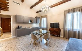 San Vio Palace Luxury Apartments